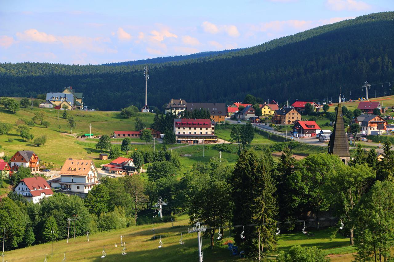 Bialy Potok Bed & Breakfast Zieleniec  Bagian luar foto